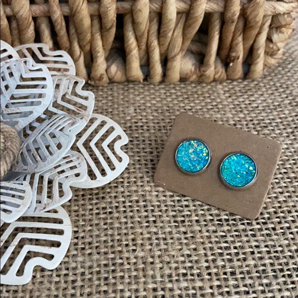 The Metal Daisy Jewelry - Sea foam Druzy Stud Earrings stainless 3/$22